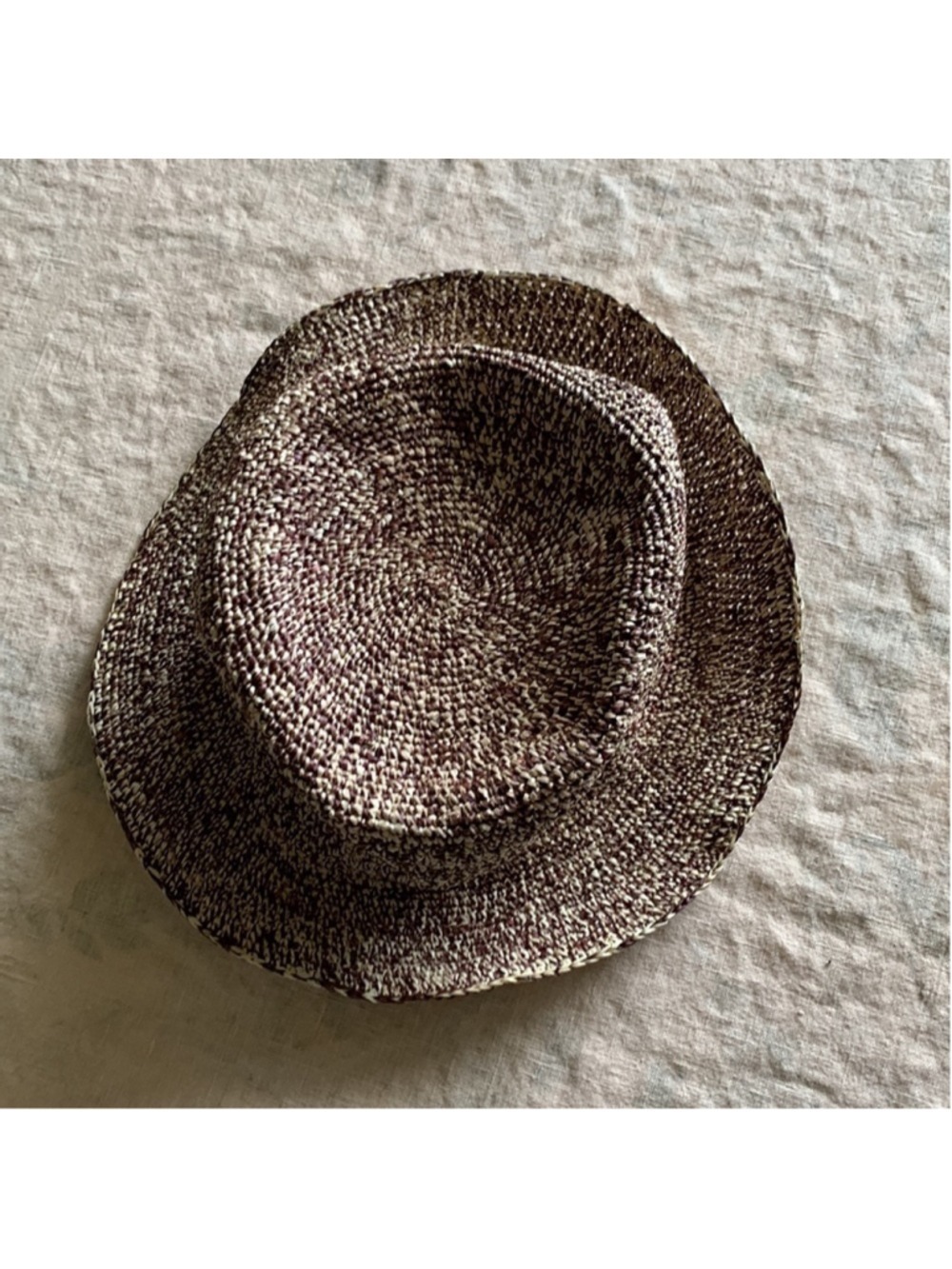 Woven brown brimmed slouchy hat - Picture 4 of 5
